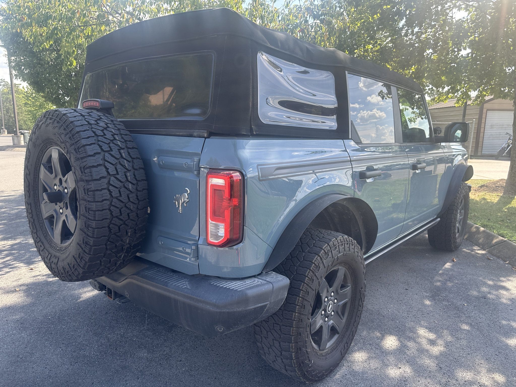 Used 2022 Ford Bronco Black Diamond AWD/4WD image 3