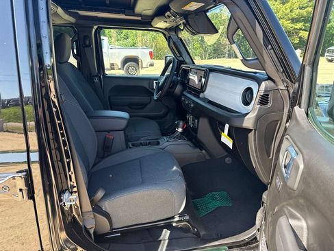 New 2026 Jeep Wrangler Unlimited Sport AWD/4WD image 25