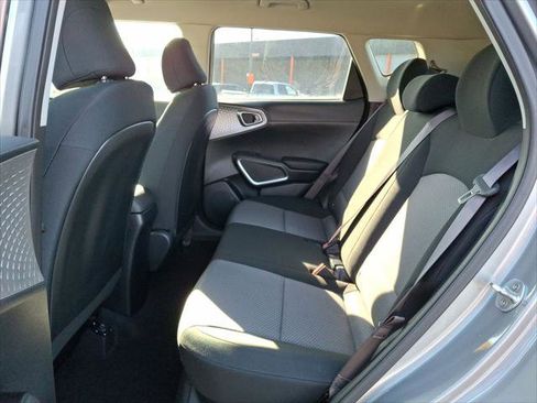 Used 2022 Kia Soul LX FWD image 19