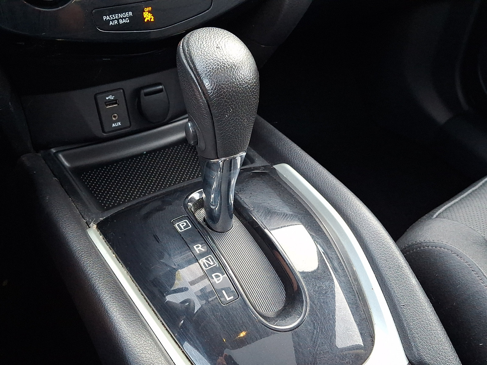 Used 2014 Nissan Rogue SL w/ SL Premium Package AWD/4WD image 15