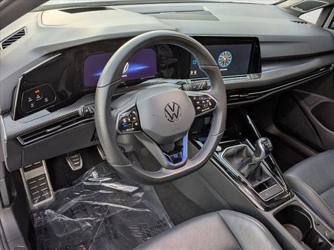 Used 2023 Volkswagen Golf 20th Anniversary Edition image 10