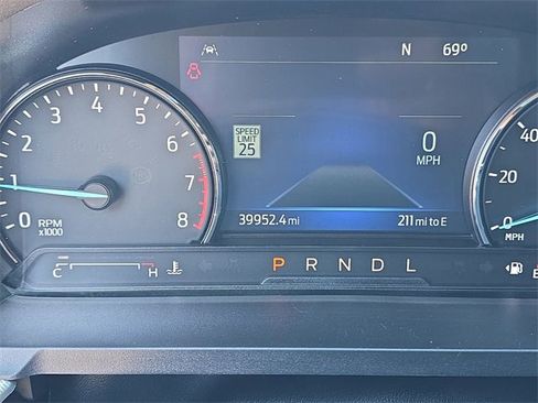 Used 2022 Ford Explorer XLT w/ Equipment Group 202A image 34