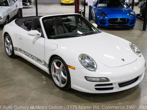 Used 2006 Porsche 911 Carrera S RWD image 10