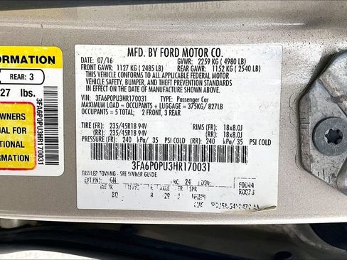 Used 2017 Ford Fusion Energi SE image 36