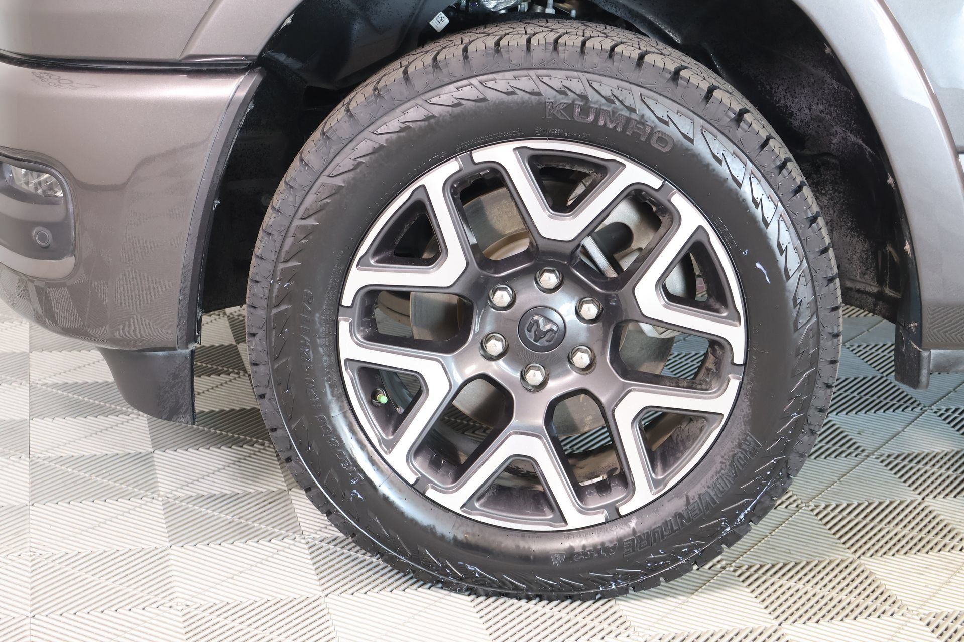 Used 2025 RAM 1500 Laramie w/ Laramie Southwest Edition AWD/4WD image 20