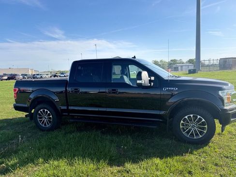 Used 2018 Ford F150 XLT w/ Equipment Group 302A Luxury AWD/4WD image 4