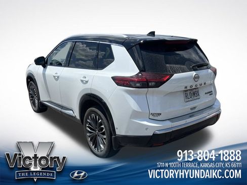 Used 2024 Nissan Rogue Platinum w/ Platinum Premium Package AWD/4WD image 8