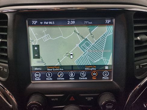 Used 2018 Jeep Grand Cherokee Overland AWD/4WD image 19