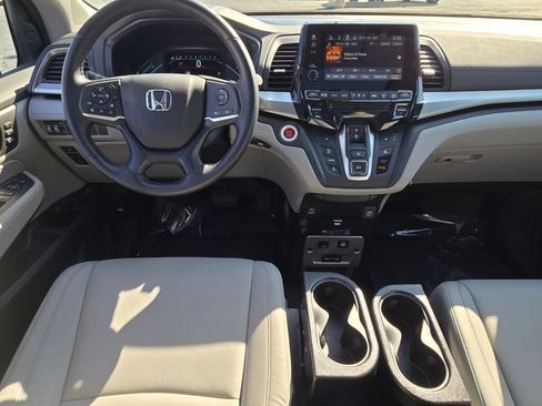 Used 2024 Honda Odyssey EX-L image 24