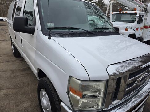 Used 2008 Ford E-350 and Econoline 350 Super Duty image 3