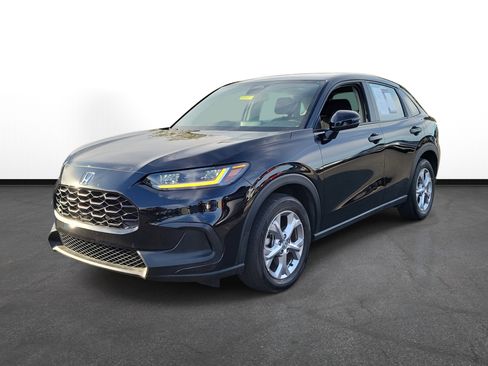 Used 2024 Honda HR-V LX image 2