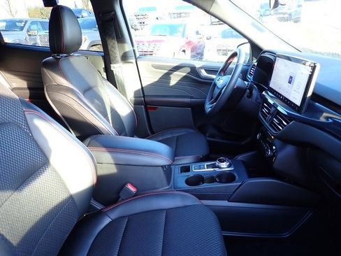 Certified 2024 Ford Escape ST-Line w/ Tech Pack #1 image 10