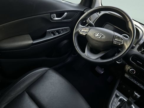 Used 2022 Hyundai Kona Limited image 20