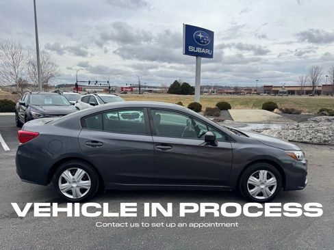 Used 2018 Subaru Impreza 2.0i image 2