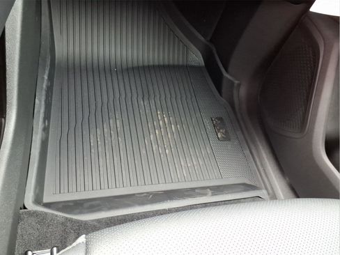 New 2026 Chevrolet Traverse LT w/ Midnight/Sport Edition image 25