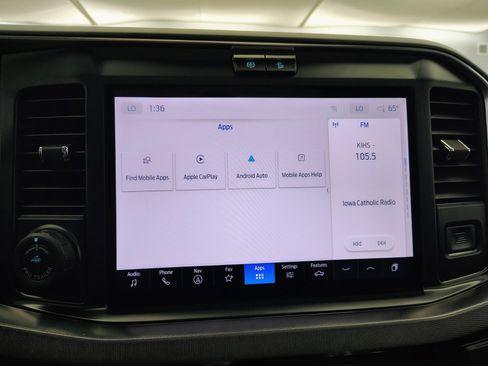 Used 2025 Ford F350 Platinum AWD/4WD image 4