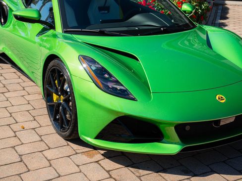 New 2026 Lotus Emira SE image 8