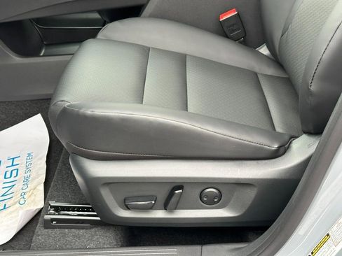 New 2026 Nissan Rogue SV image 11