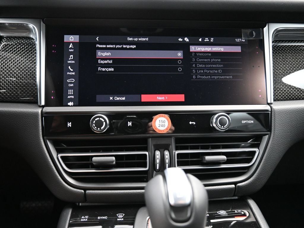 Certified 2026 Porsche Macan Turbo AWD/4WD image 9