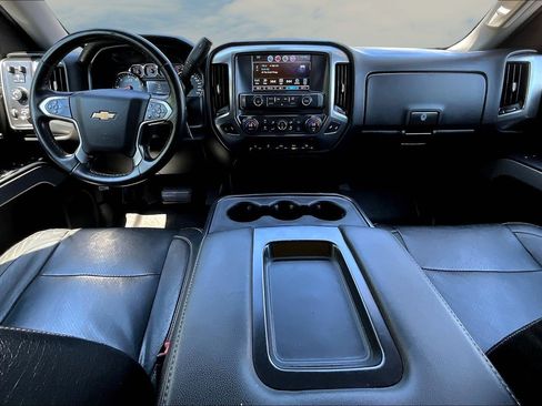 Used 2017 Chevrolet Silverado 1500 LT w/ Rally 2 Edition AWD/4WD image 8