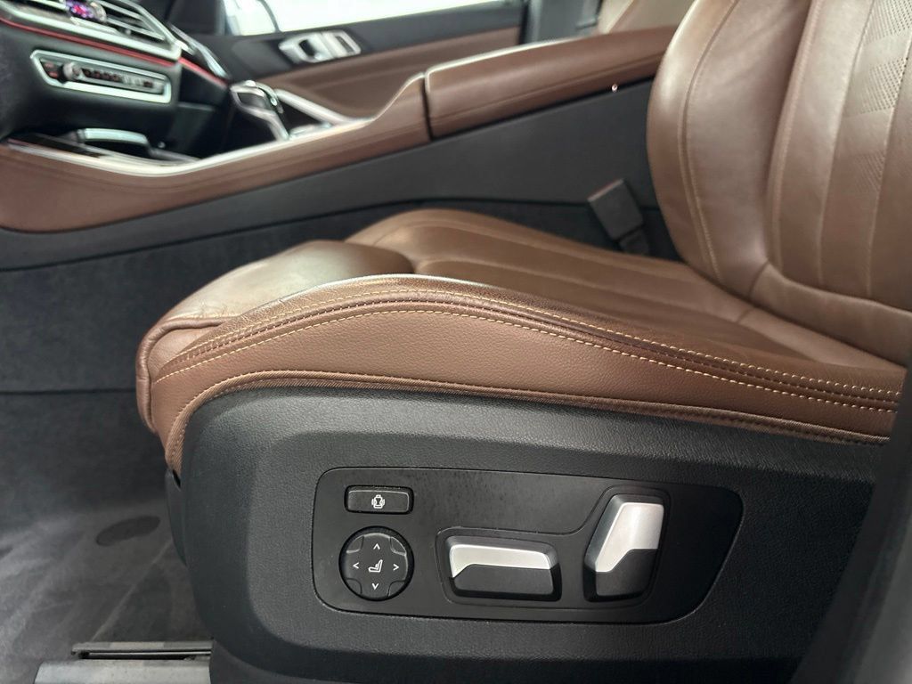 Used 2019 BMW X5 xDrive40i w/ Convenience Package AWD/4WD image 25
