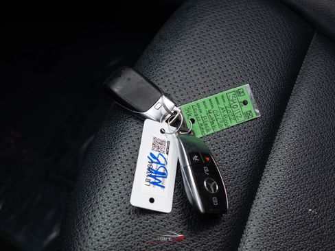 Used 2022 Mercedes-Benz GLC 300 4MATIC image 46