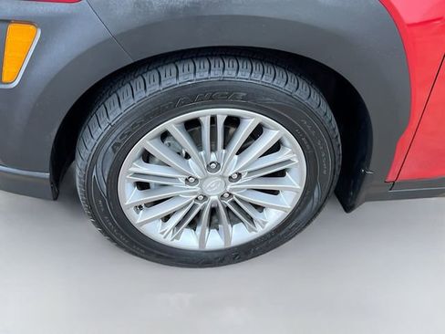 Used 2020 Hyundai Kona SEL image 29