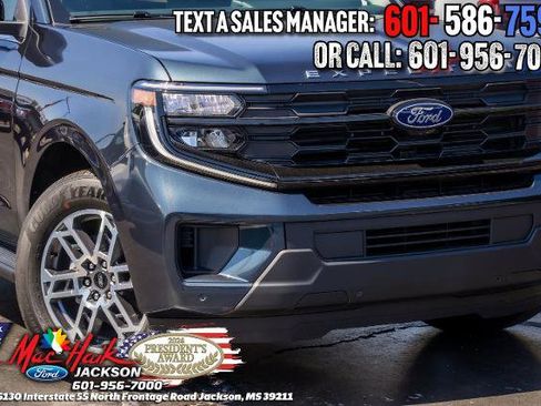 New 2026 Ford Expedition Active image 3