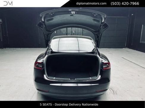 Used 2018 Tesla Model 3 Long Range RWD image 40