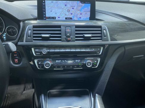 Used 2018 BMW 330i xDrive Sedan image 16