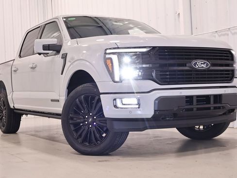 New 2026 Ford F150 Platinum w/ Equipment Group 702A High AWD/4WD image 41
