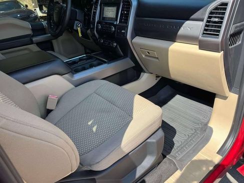 Used 2019 Ford F250 XLT w/ XLT Value Package AWD/4WD image 23