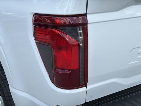 Used 2025 Ford F150 XL RWD image 7