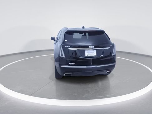 Used 2024 Cadillac XT5 Sportv w/ LPO, Red Accent Package AWD/4WD image 7