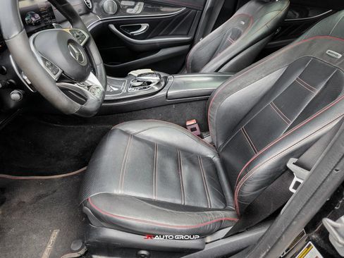 Used 2018 Mercedes-Benz E 43 AMG 4MATIC Sedan w/ Premium 3 Package image 33