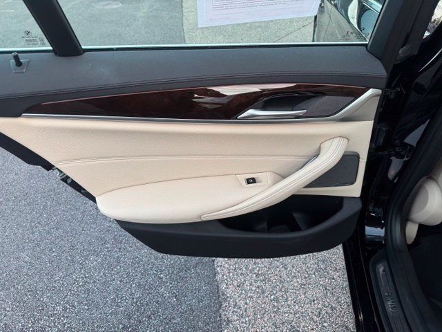 Used 2020 BMW 540i xDrive w/ Premium Package AWD/4WD image 37