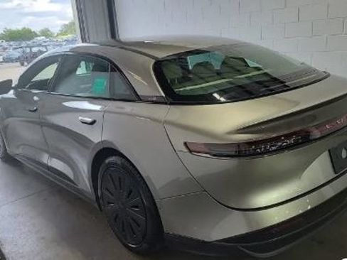 Used 2025 Lucid Air Pure RWD image 3