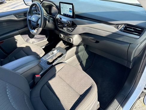 Used 2024 Ford Escape Active w/ Cold Weather Package image 29
