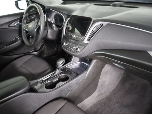 Used 2024 Chevrolet Malibu LT FWD image 27