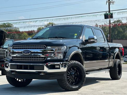 Used 2020 Ford F150 Lariat w/ Equipment Group 502A Luxury AWD/4WD image 3