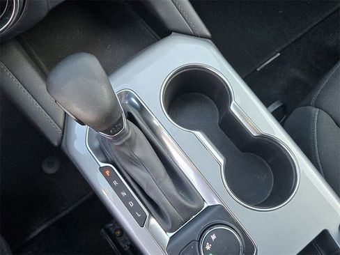 Used 2022 Chevrolet Blazer LT image 18