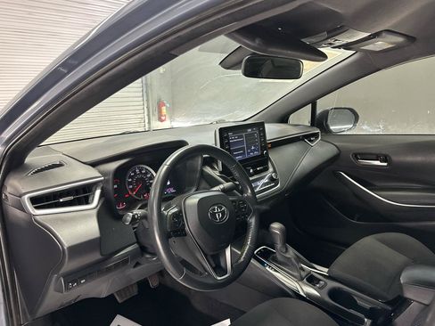 Used 2020 Toyota Corolla SE w/ Carpet Mat Package (TMS) FWD image 19