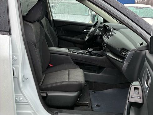 Used 2026 Nissan Rogue SV w/ Cold Weather Package image 22