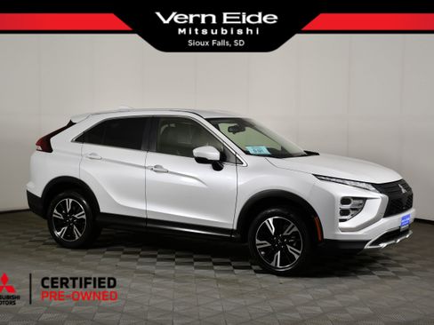 Used 2024 Mitsubishi Eclipse Cross SE AWD/4WD image 1