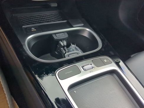 Certified 2025 Mercedes-Benz CLA 250 image 8