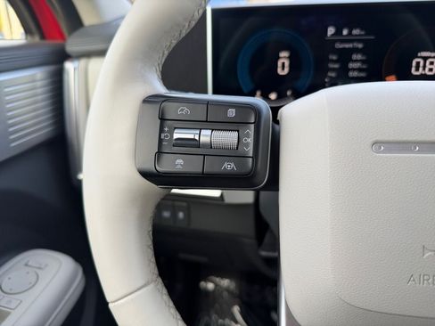Certified 2025 Hyundai Santa Fe SEL AWD/4WD image 15