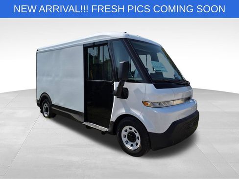 Used 2024 Chevrolet Brightdrop 400 w/ Commercial Equipment Package AWD/4WD image 2