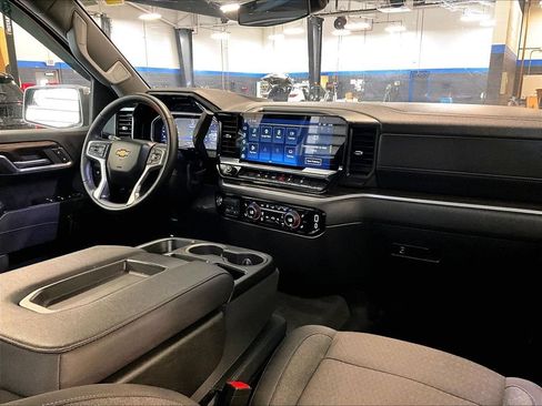 Used 2025 Chevrolet Silverado 1500 LT w/ All Star Edition Plus AWD/4WD image 14