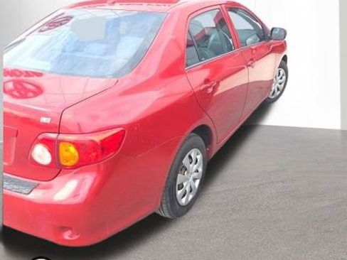 Used 2010 Toyota Corolla LE image 8