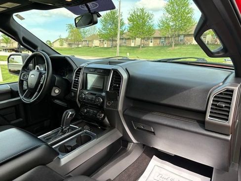 Used 2016 Ford F150 XLT w/ Equipment Group 302A Luxury AWD/4WD image 15